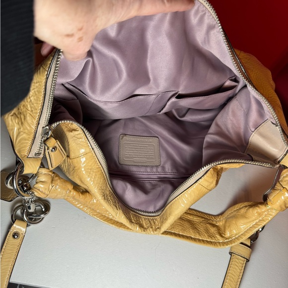 Coach Kristin Tan Soft Leather Convertible Hobo Cross Body Shoulder Bag XL - Picture 12 of 12